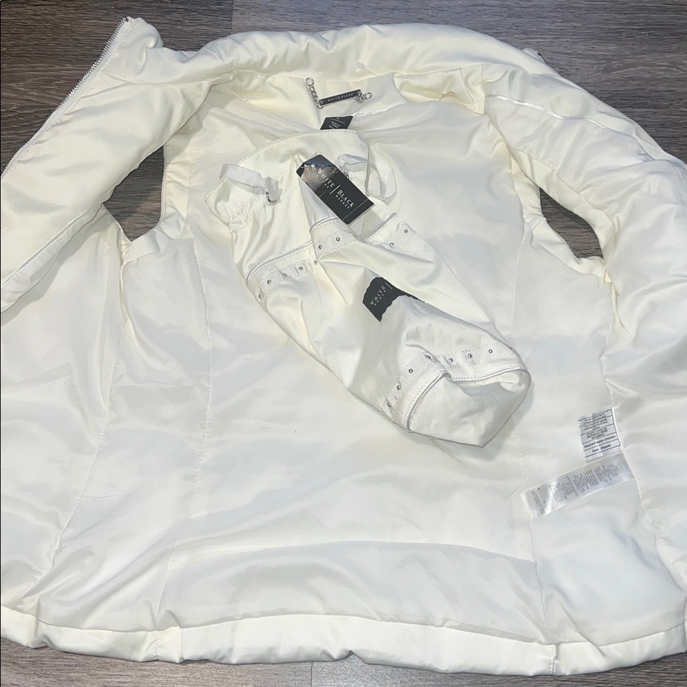 NWT White House Black Market Studded White Puffer Vest (Small) W/ Glove Bag - Picture 7 of 7
